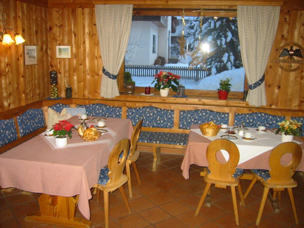 Hotel Diana Pettneu am Arlberg Exterior foto
